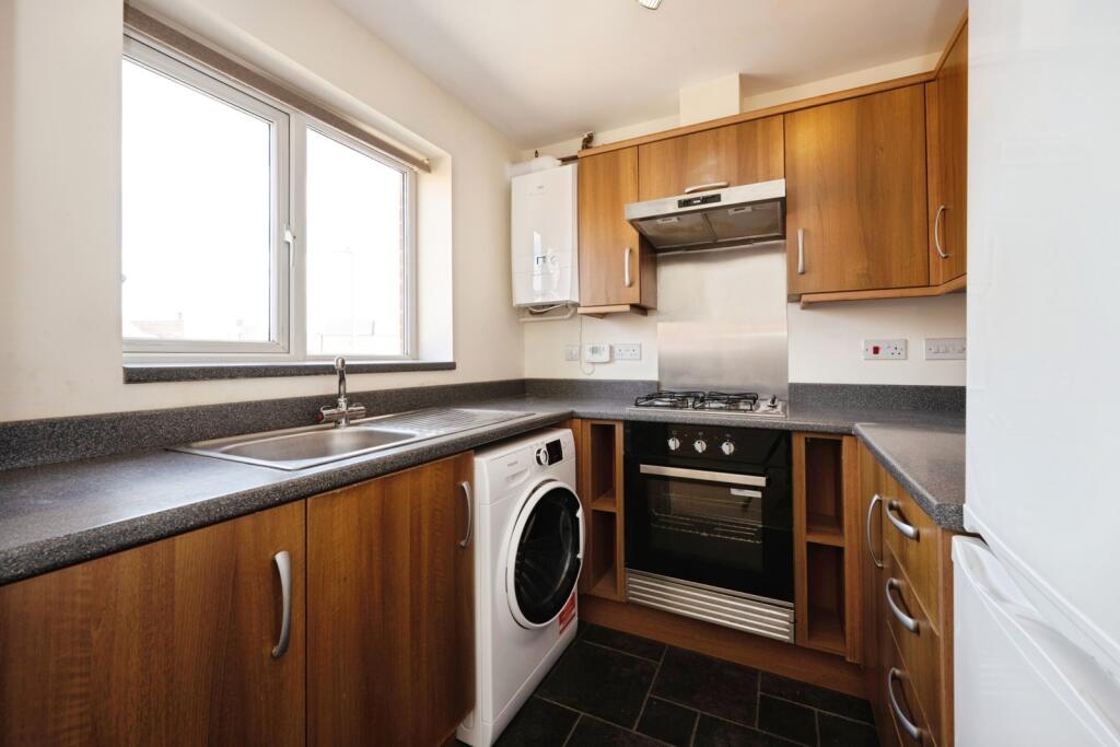 House in Great Denham, Bedford - View 5