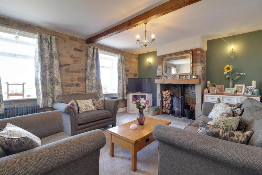 Tanyard Road, Oakes, Huddersfield, West Yorkshire, HD3 - View 2