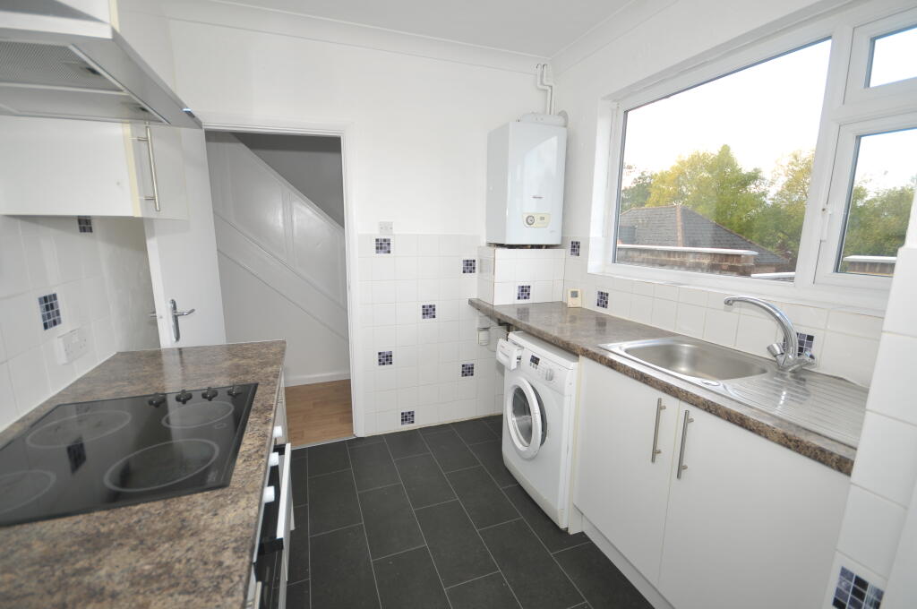 Main image of property: The Parade, Wharf Road, Ash Vale GU12 5AZ