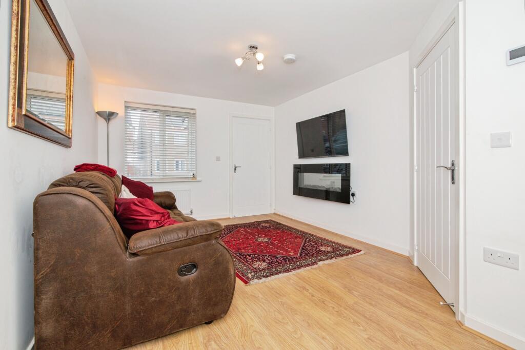 Eider Close, Amble, NE65 photo 3