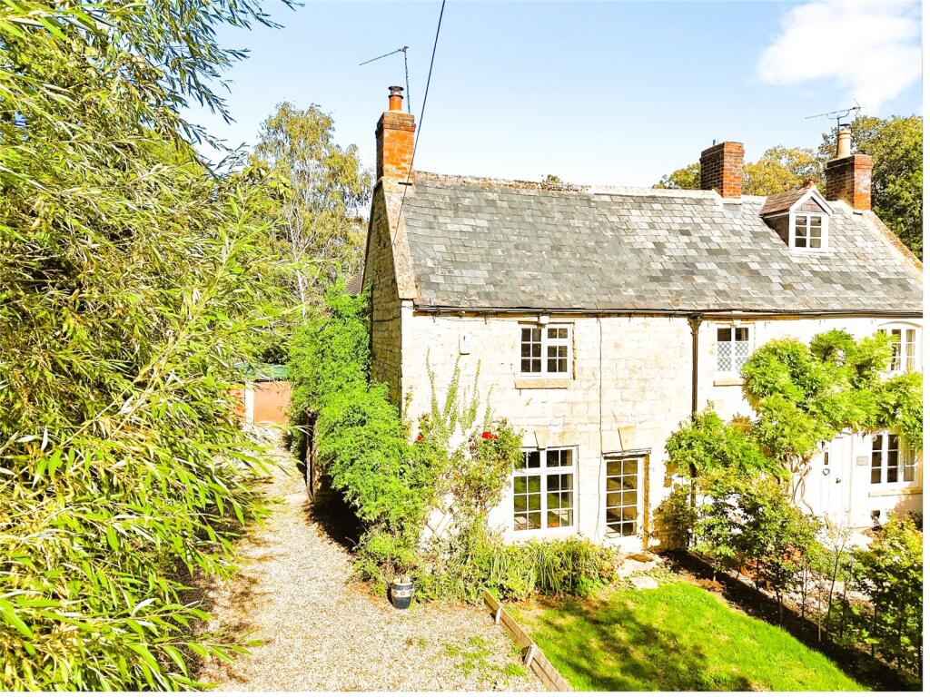 Main image of property: The Cross, Childswickham, Broadway, Worcestershire, WR12