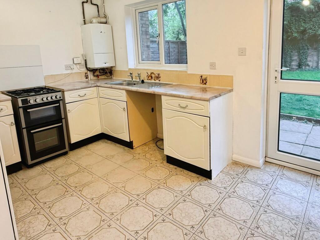 House in Leicester, Knighton Fields - View 3