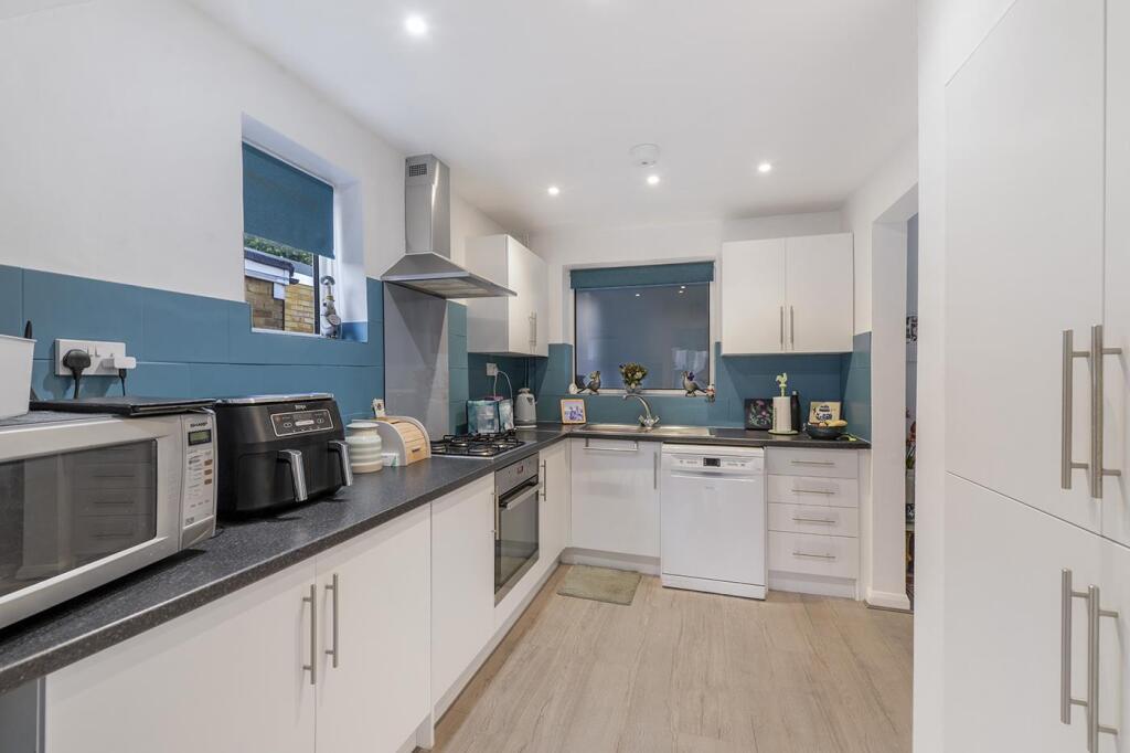 House in Tonbridge - View 4