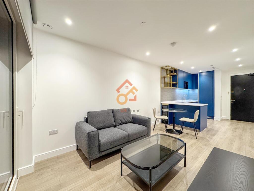 Studio flat for rent