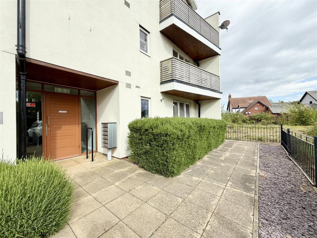 Main image of property: Hening Avenue, Ipswich