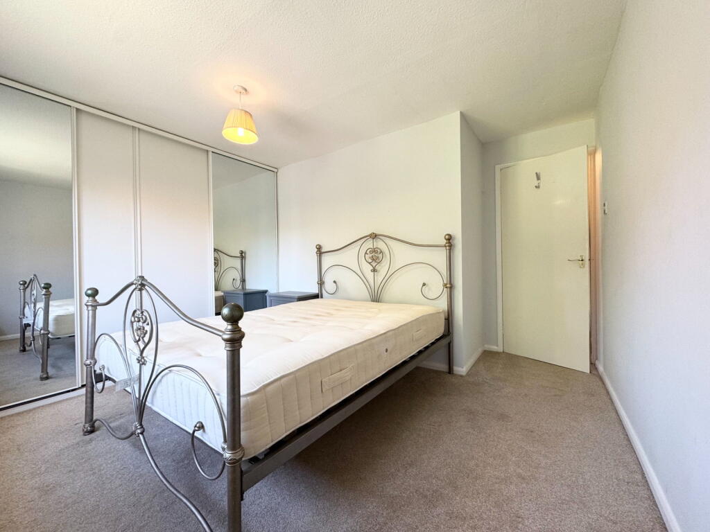 Shrewsbury Close, Penistone, Sheffield, S36 6DX - View 5