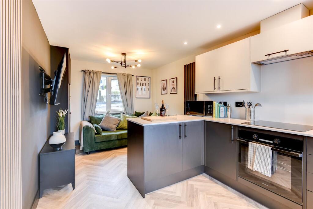 Main image of property: Wellsway, Bath