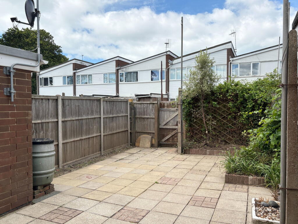 Dolphin Crescent, Gosport, PO12 2HE - View 6