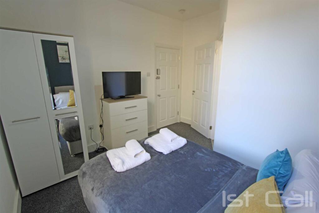 House in Southend-on-Sea - View 3