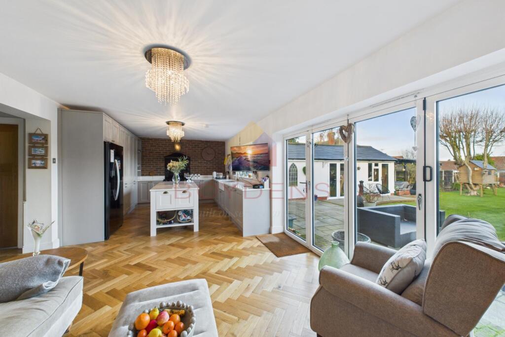 Main image of property: New road, Tiptree, CO5 0HJ