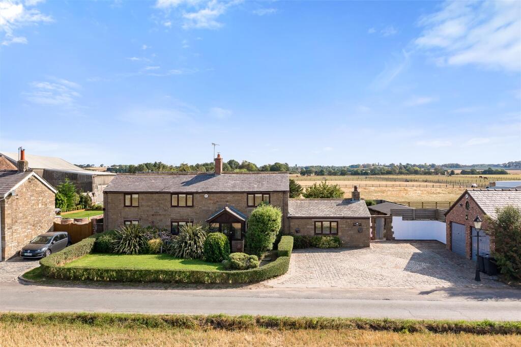 Main image of property: Greens Lane Farm, Greens Lane, Lydiate, L31 4HZ
