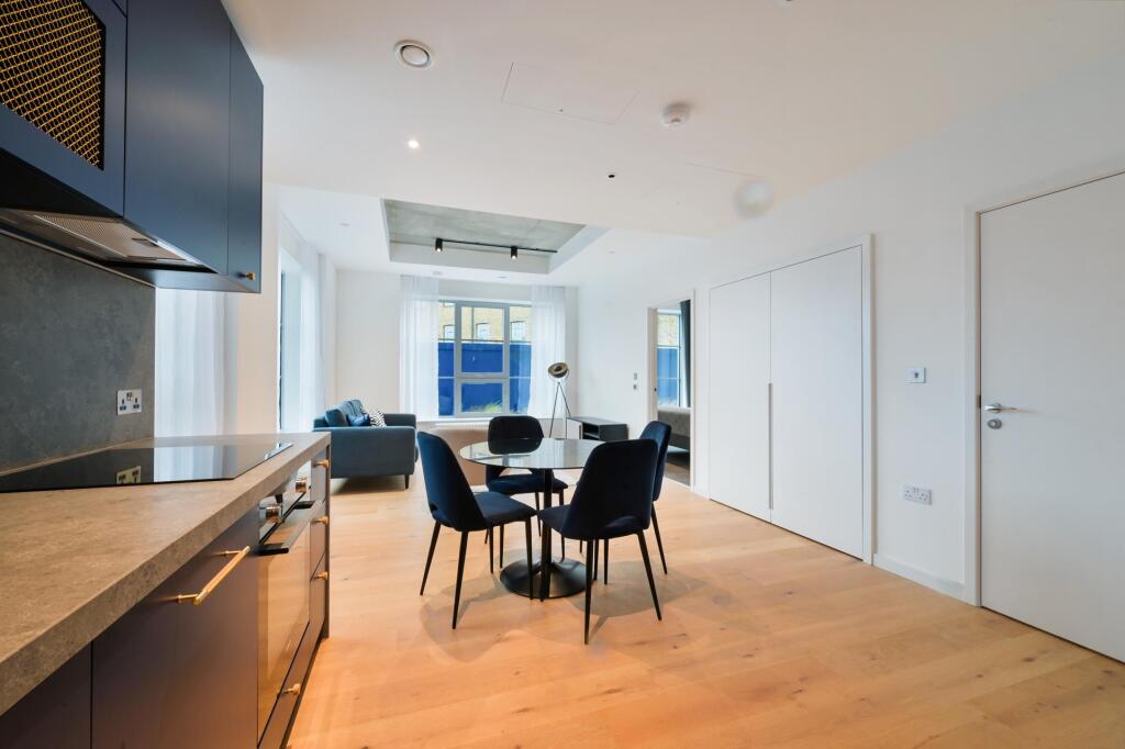 Douglass Tower, Goodluck Hope Walk, London E14 - View 5