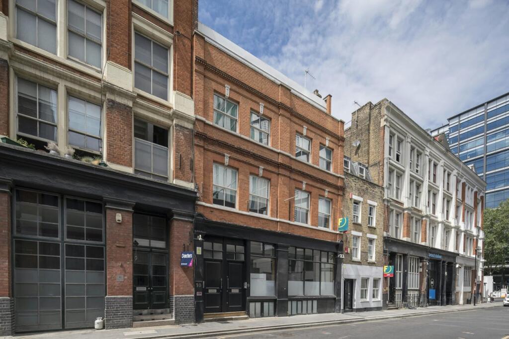 Main image of property: 9 Mallow Street, Old Street, EC1Y 8RQ