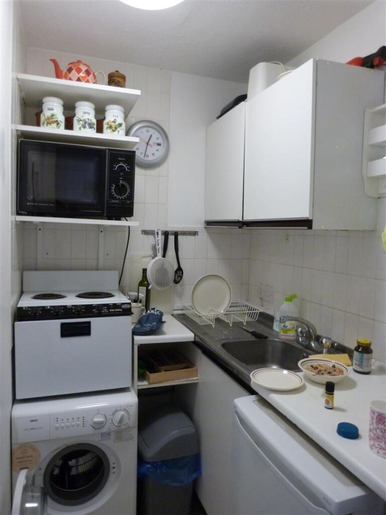 Apartment in London - More