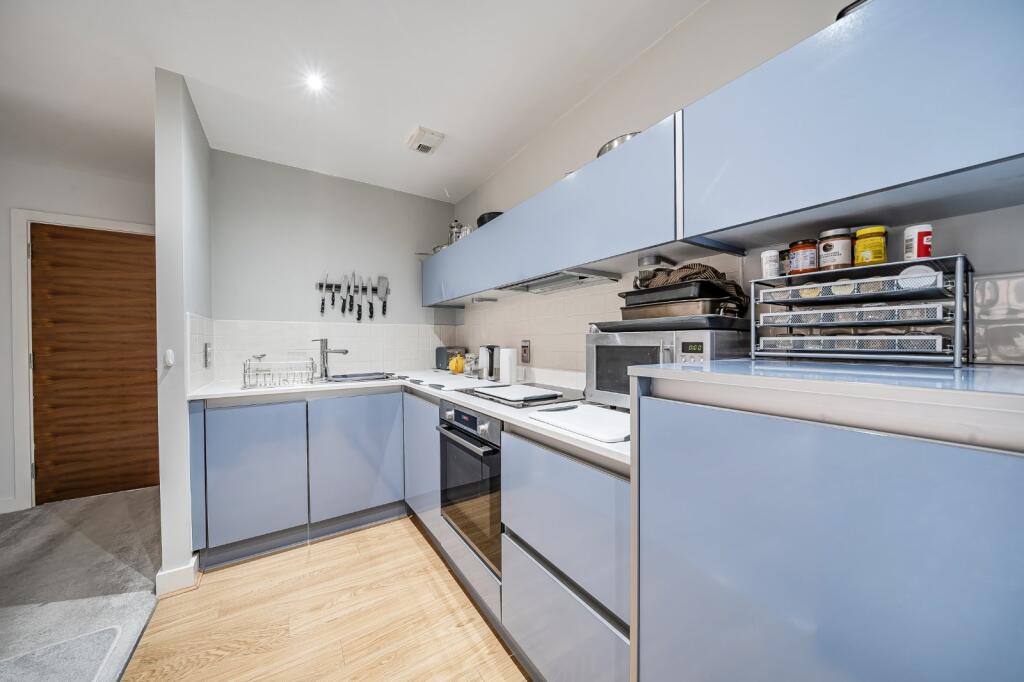 Apartment in Birmingham, Jewellery Quarter - View 2