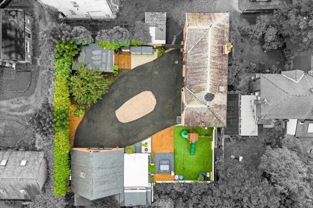 3, Stanley Drive photo 4