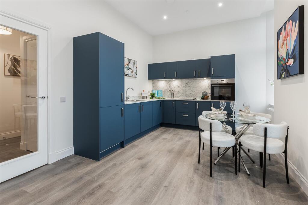 House in Glasgow - View 4
