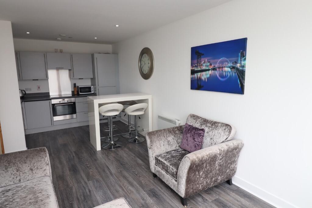 Apartment in Glasgow - View 4