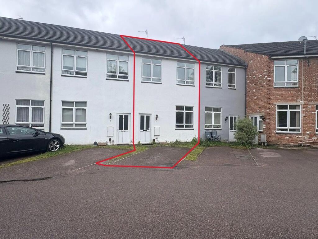 Main image of property: 4 Cavendish Mews, Aylestone, Leicester, Leicestershire LE2 7PN