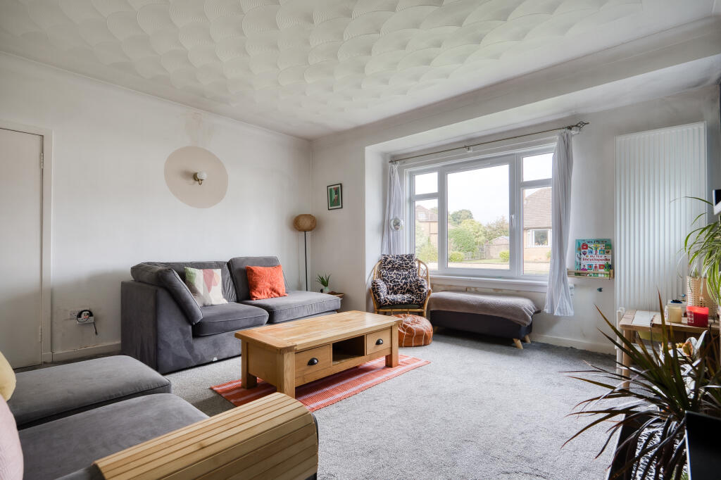 House in Glasgow - More