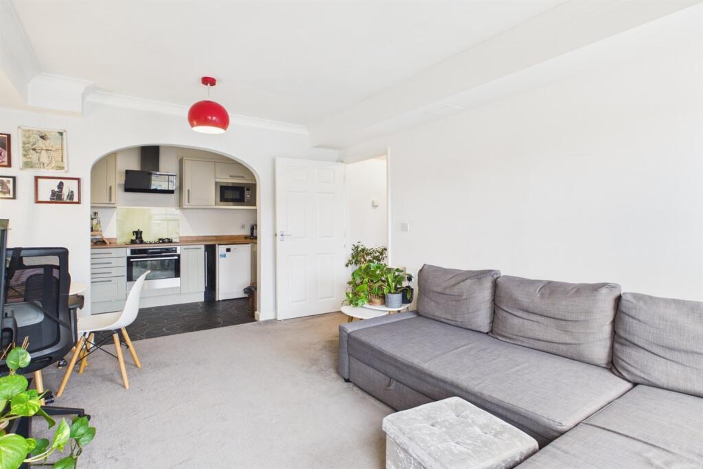 Main image of property: Westwell Road Approach, London, SW16