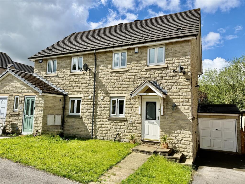 Main image of property: Waingate, Linthwaite, Huddersfield
