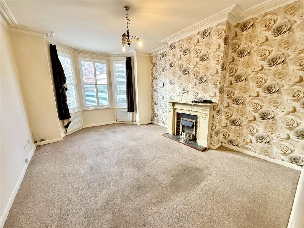 College Street, Burnham on Sea, Somerset, TA8 photo 3