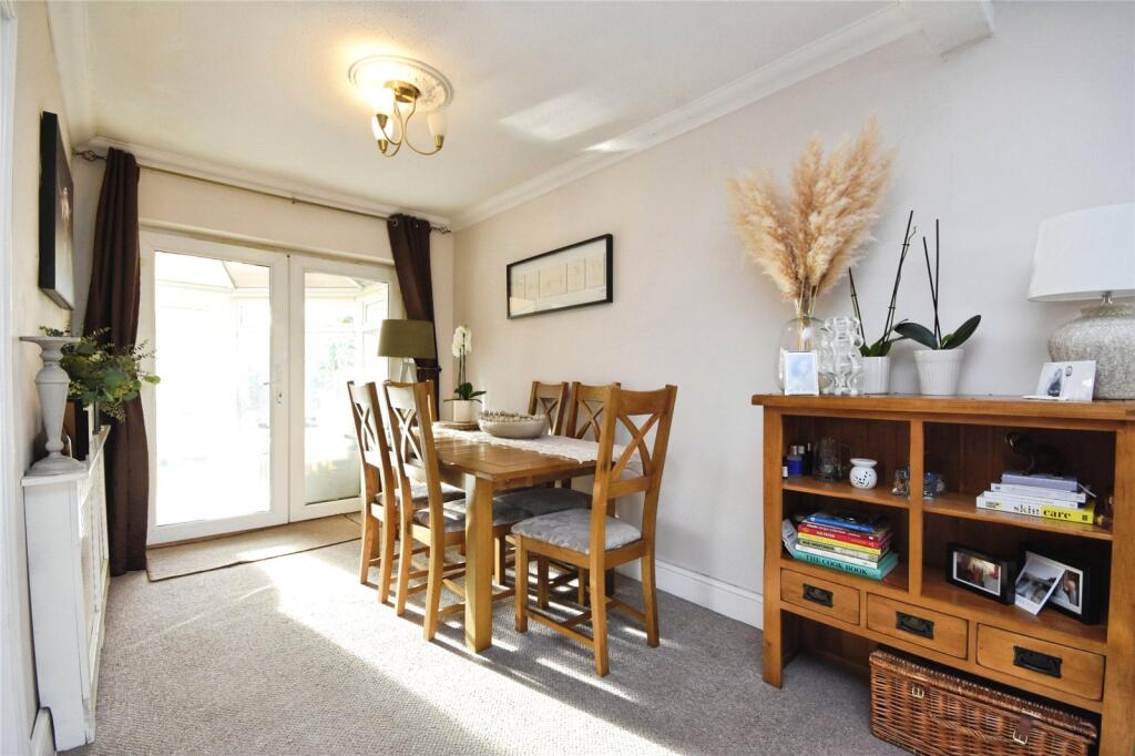 House in Rochford, Rayleigh - View 4