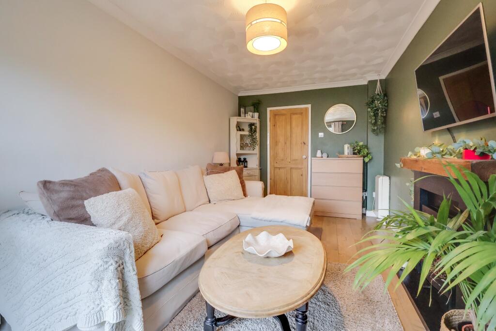 House in Southampton, Waterside Park, Woolston - View 4