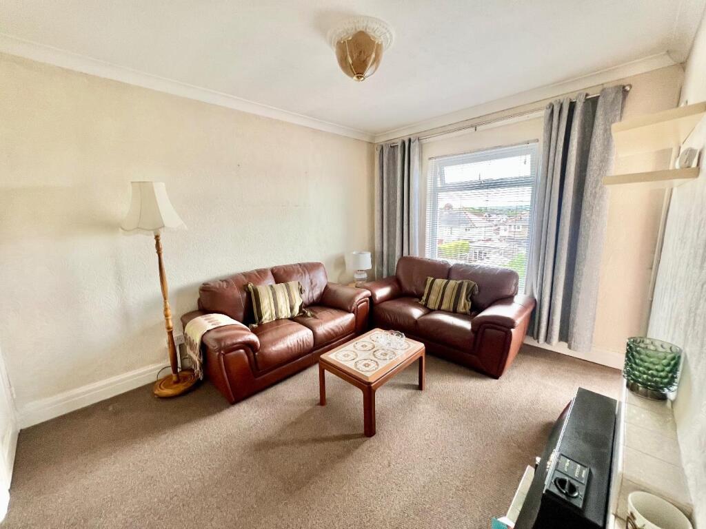 Apartment in Cefn Glas, Bridgend - More