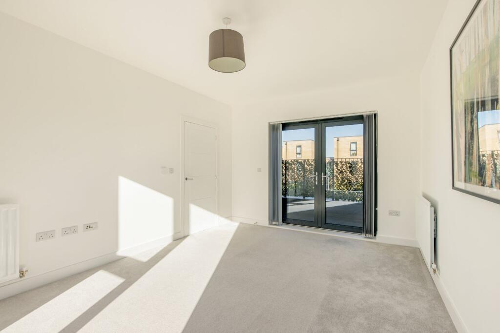 House in Cambridge, Trumpington - View 5