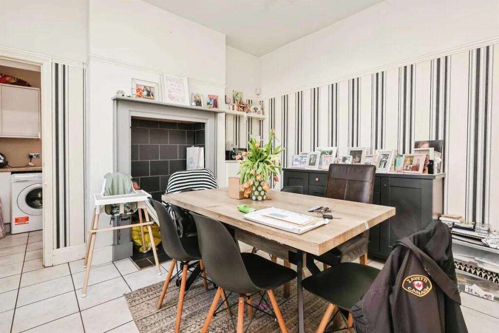 Knottsall Lane, Oldbury image 2