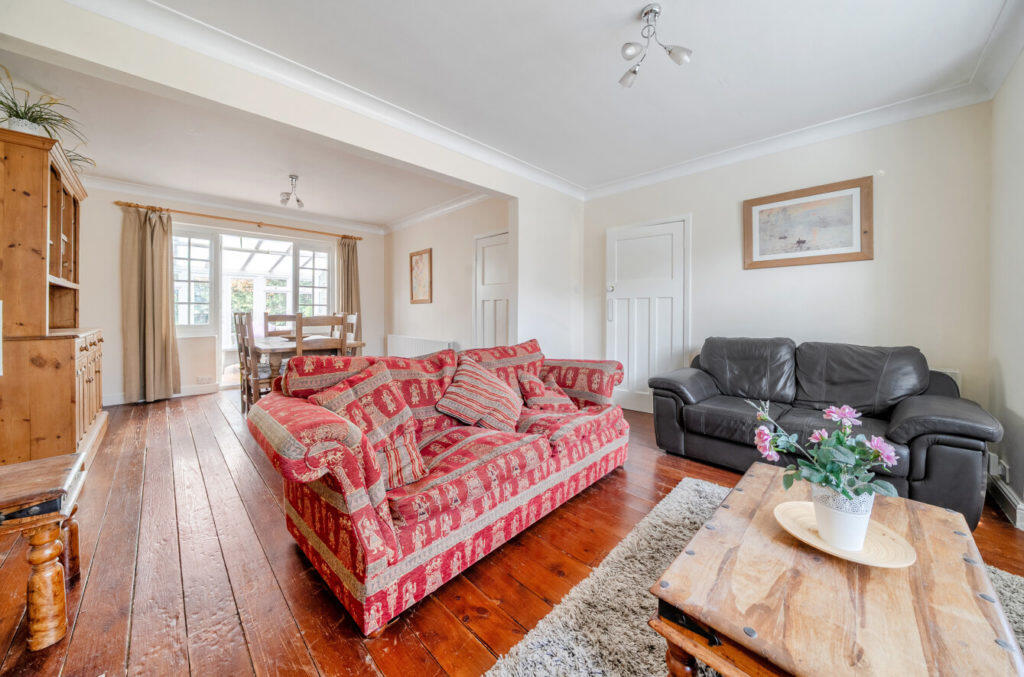 House in London - View 3