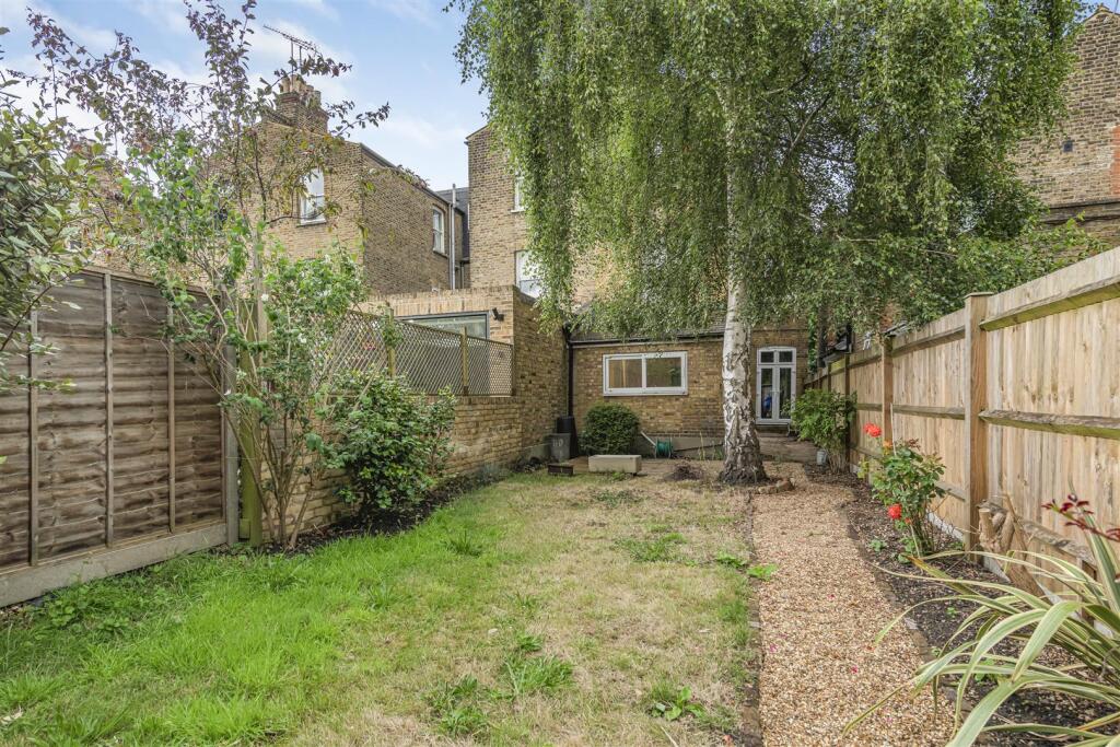 Palewell Park, East Sheen, SW14 photo 2
