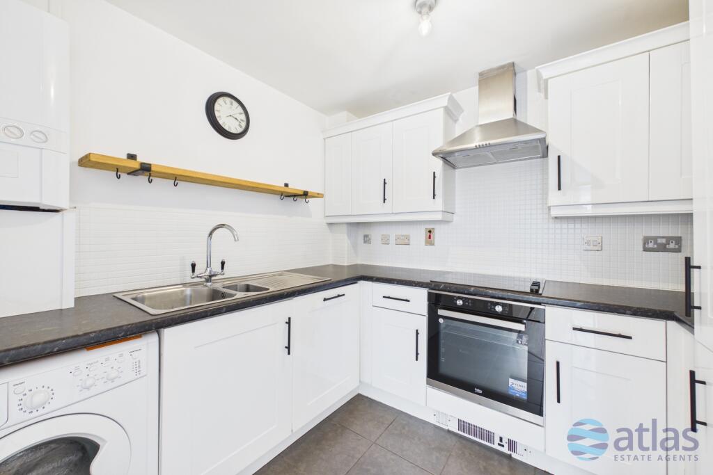 Davenham Court, Wavertree, L15 photo 4