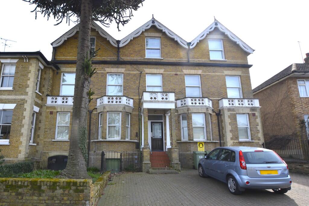 Main image of property: Crescent Road, Brentwood, Essex, CM14