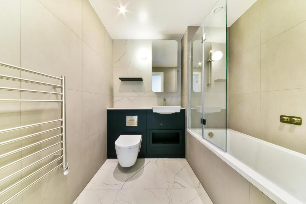 Wellspring House, Western Gateway, London, E16 photo 4