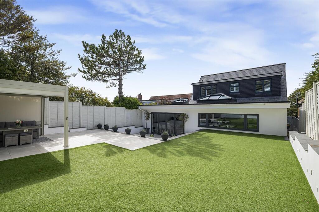 Seaview Road, Newhaven photo 3