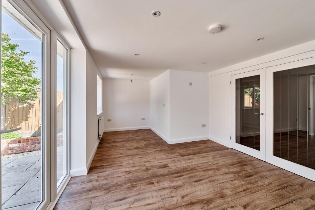 Greenfield Road, Waverton, CH3 photo 3