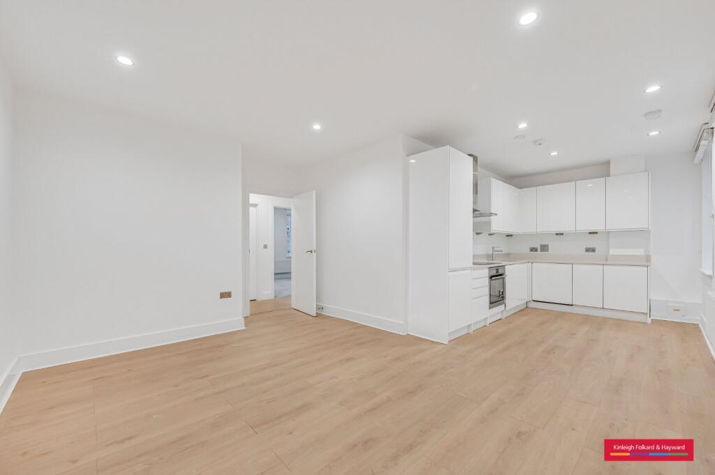 Main image of property: London Road, Enfield, EN2