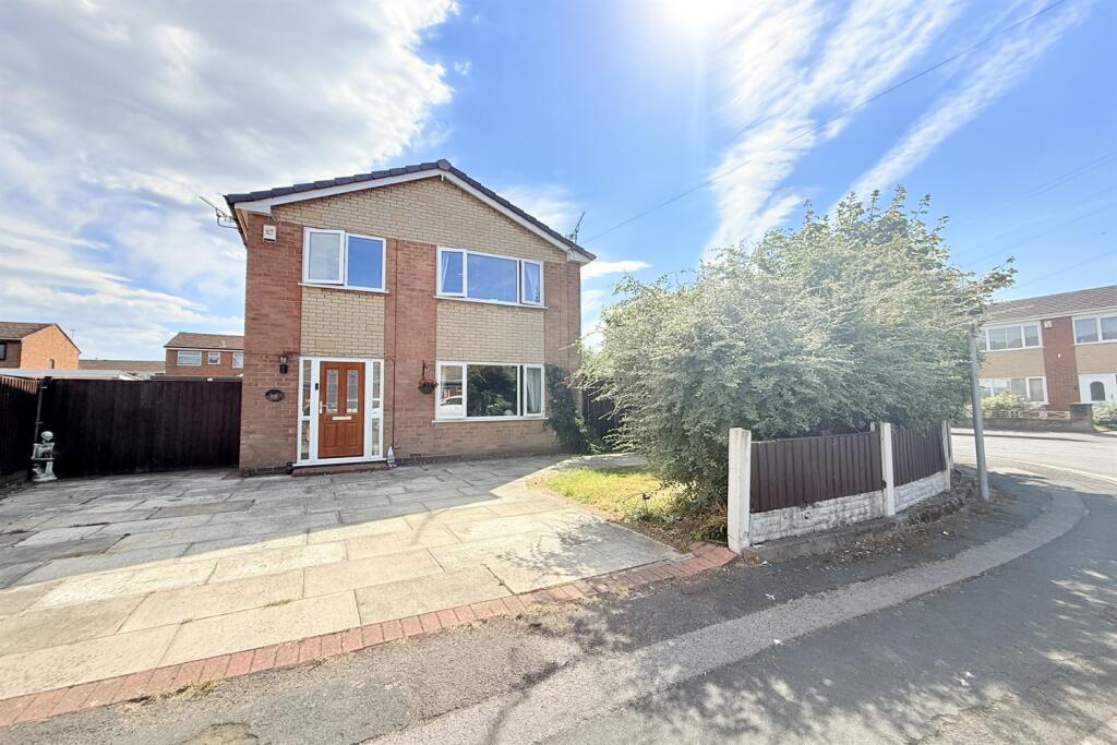 Main image of property: Epping Drive, Woolston, WA1 4QL