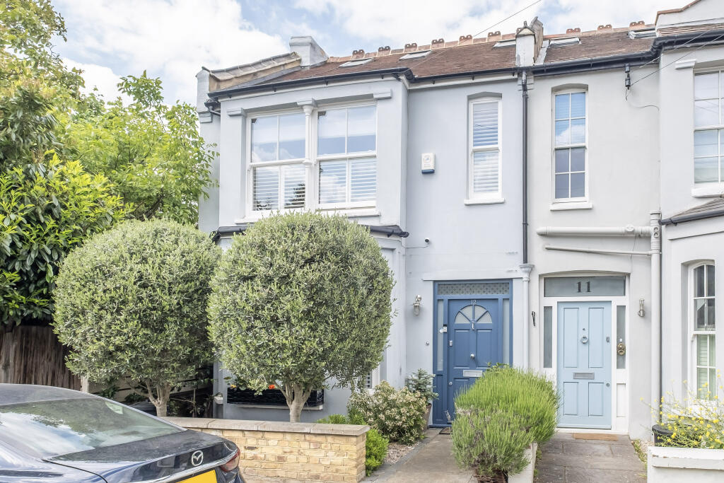 Main image of property: Beechcroft Road, LONDON, SW14
