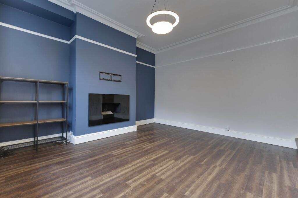 House in Leeds - View 3