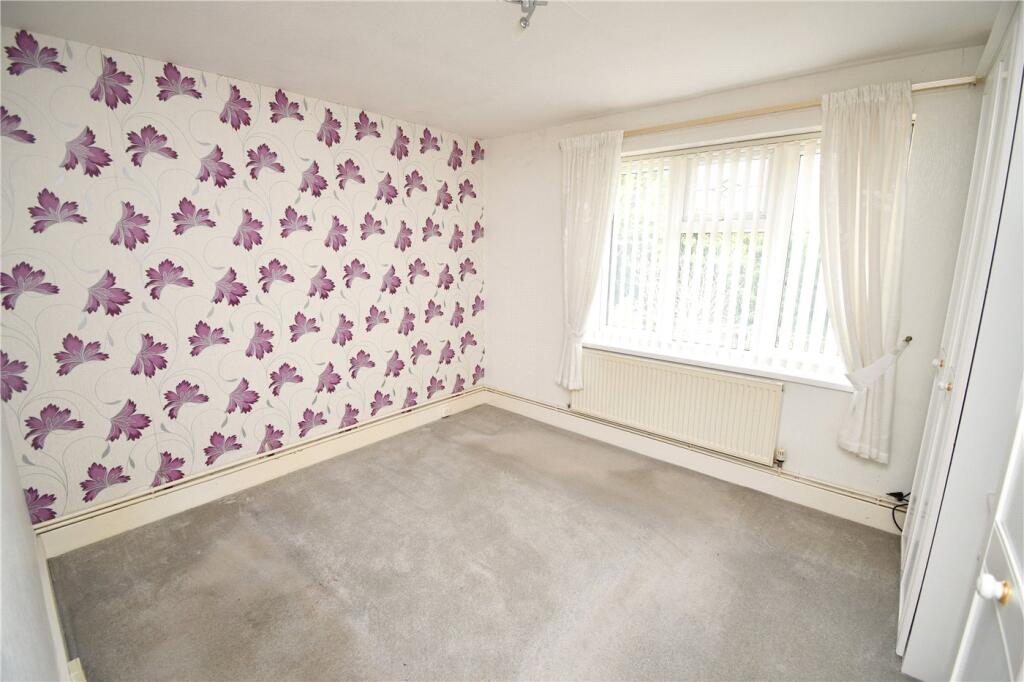 House in Upton, Overchurch Hill - View 4