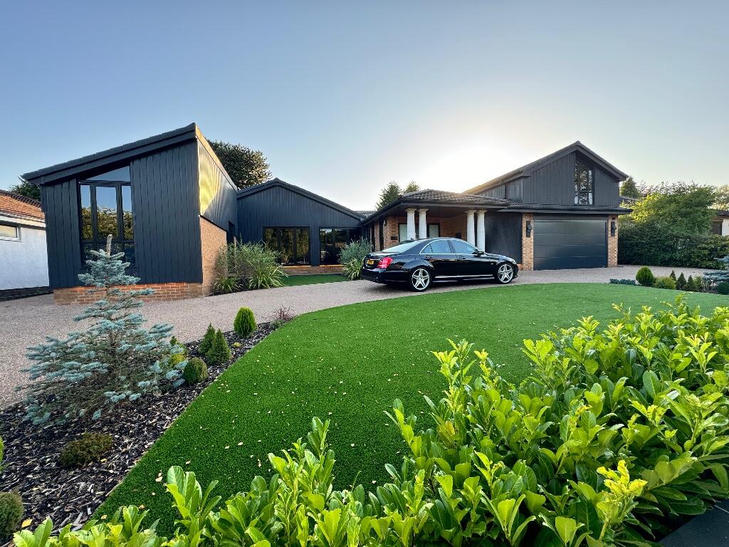 Main image of property: Claremont Avenue, Bramcote, NG9