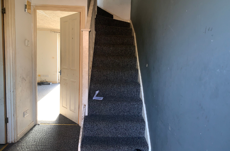 Arden Close, London, SE28 photo 3