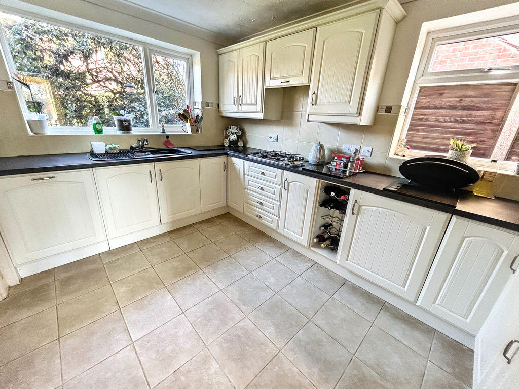Cotman Drive, Bradwell photo 3