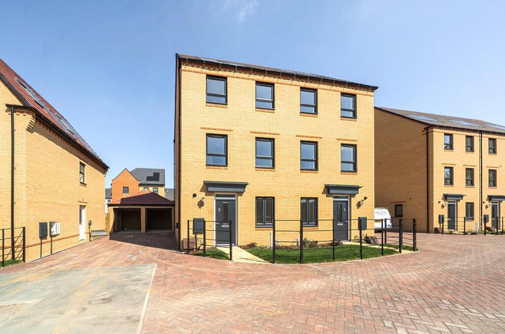 Main image of property: Beadles Place, Abingdon, Abingdon, OX14