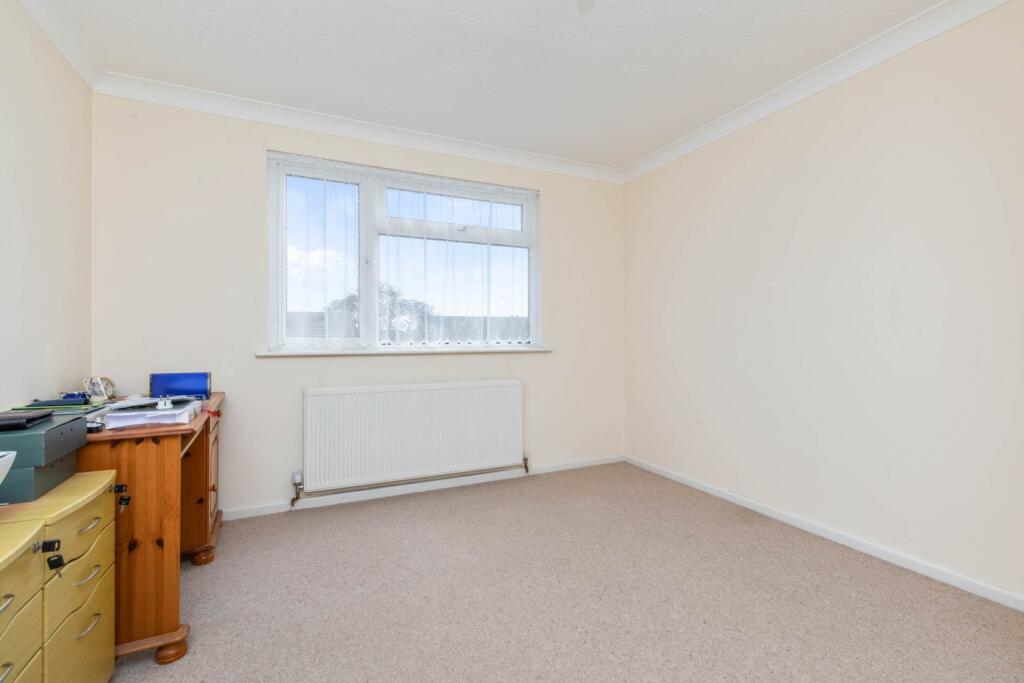 House in Worthing, Durrington - More