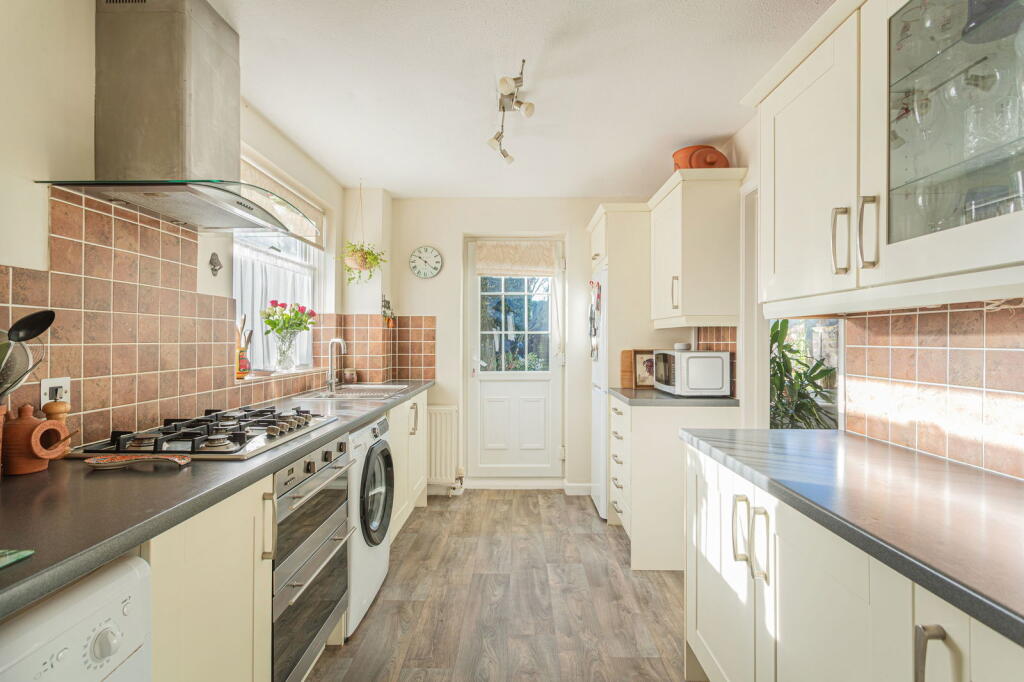 Court Meadow, Wotton-under-Edge photo 4